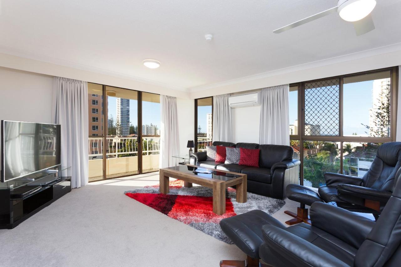 Capricornia Apartments Gold Coast Eksteriør bilde